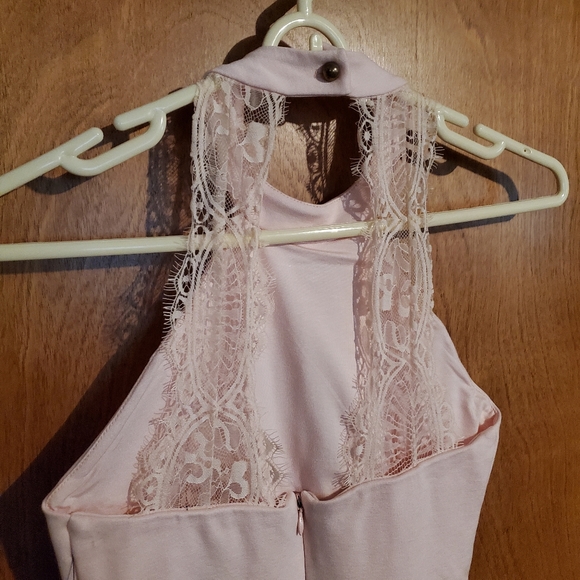 New Lulu's Light pink dress with lace - Picture 4 of 6